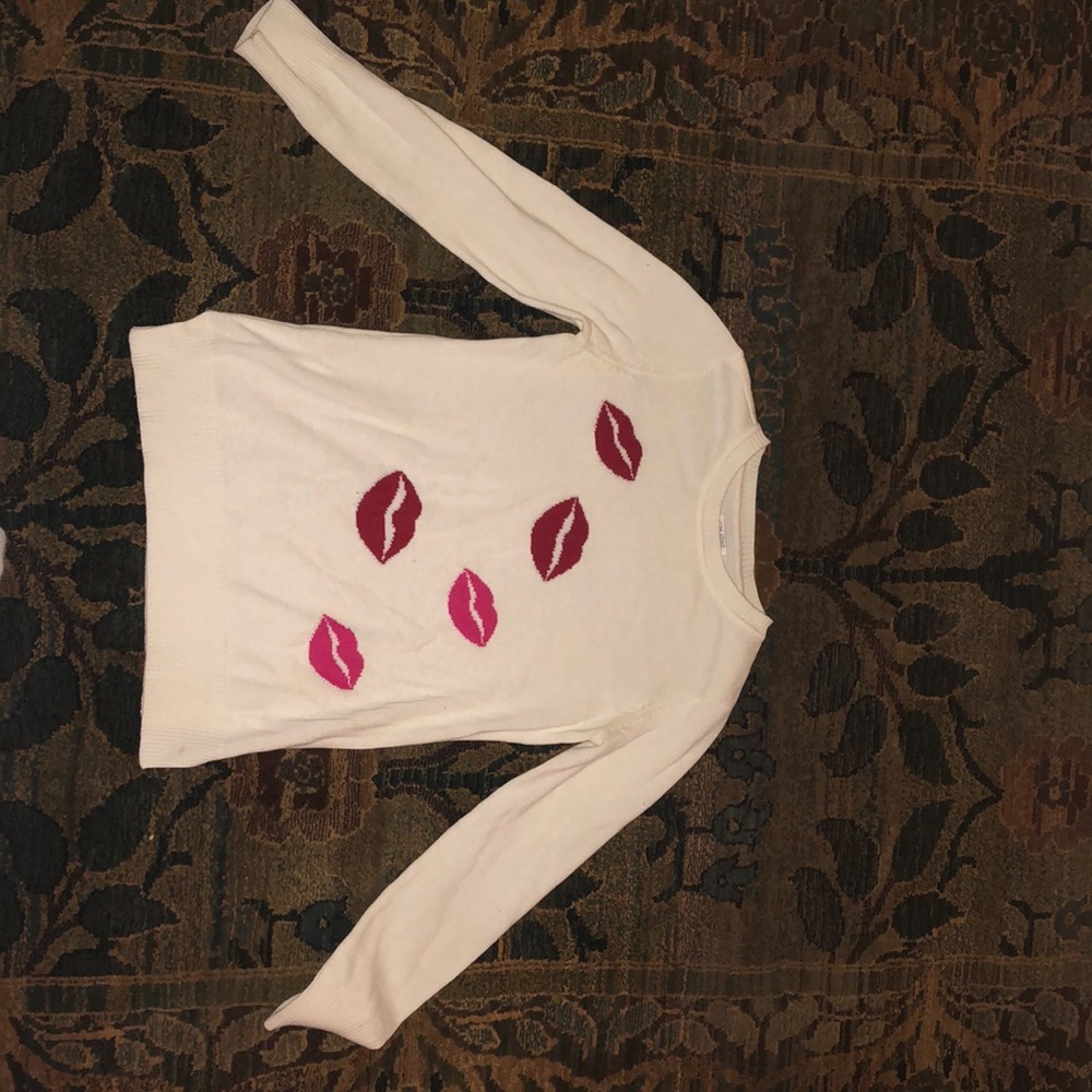Lipstick Sweater